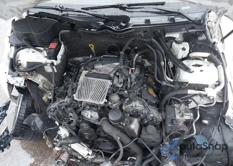 2011 Mercedes-Benz C 300 Sport из США, поврежденный, VIN WDDGF5EB9BR171516